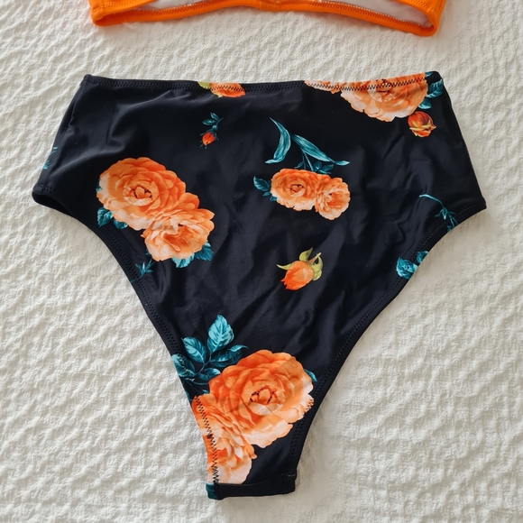 CUPSHE SET OF 2 BIKINI FLORAL SIZE SMALL ORANGE/ BLACK - Picture 6 of 8